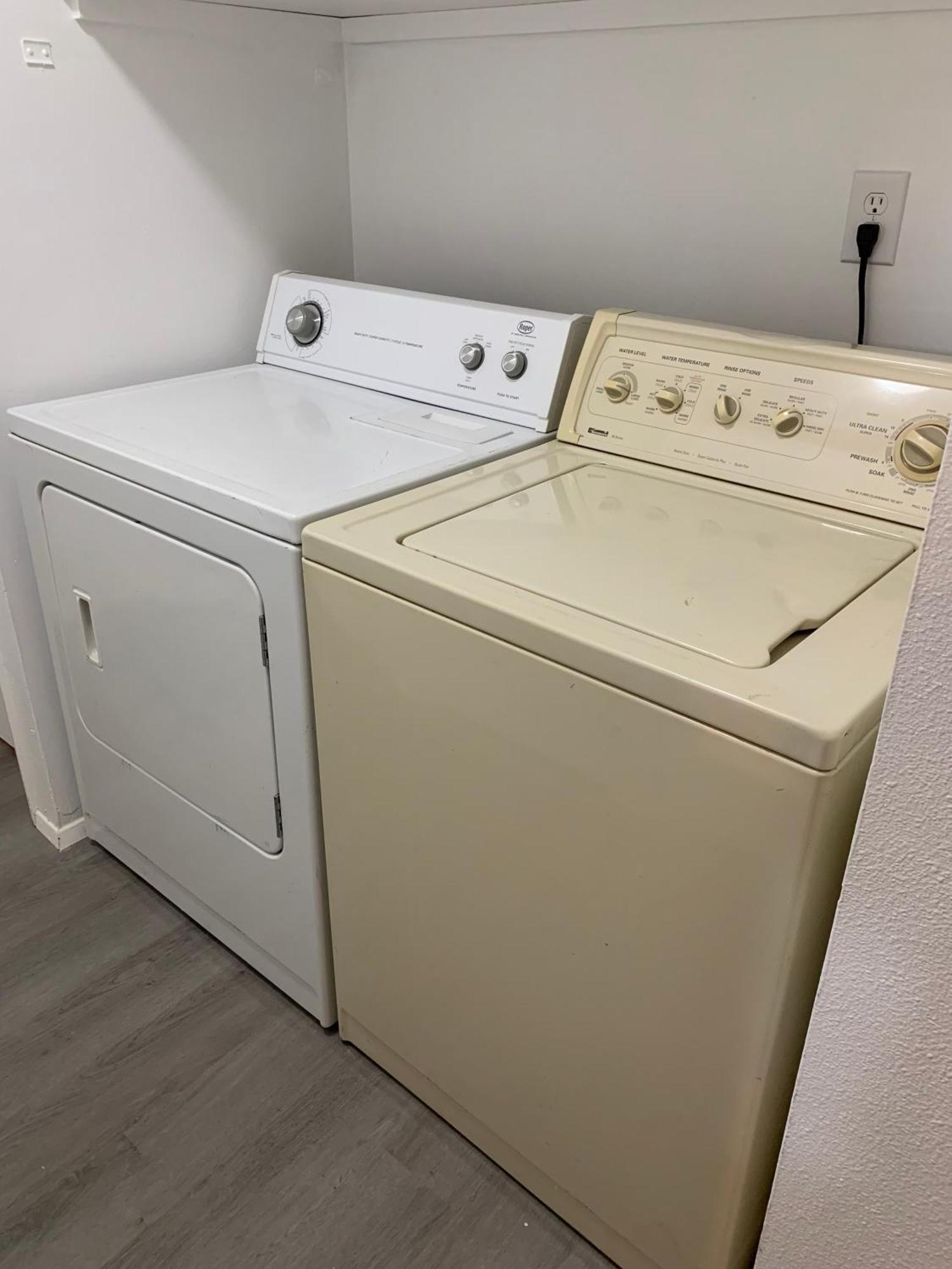 Central Bellevue Guesthouse מראה חיצוני תמונה