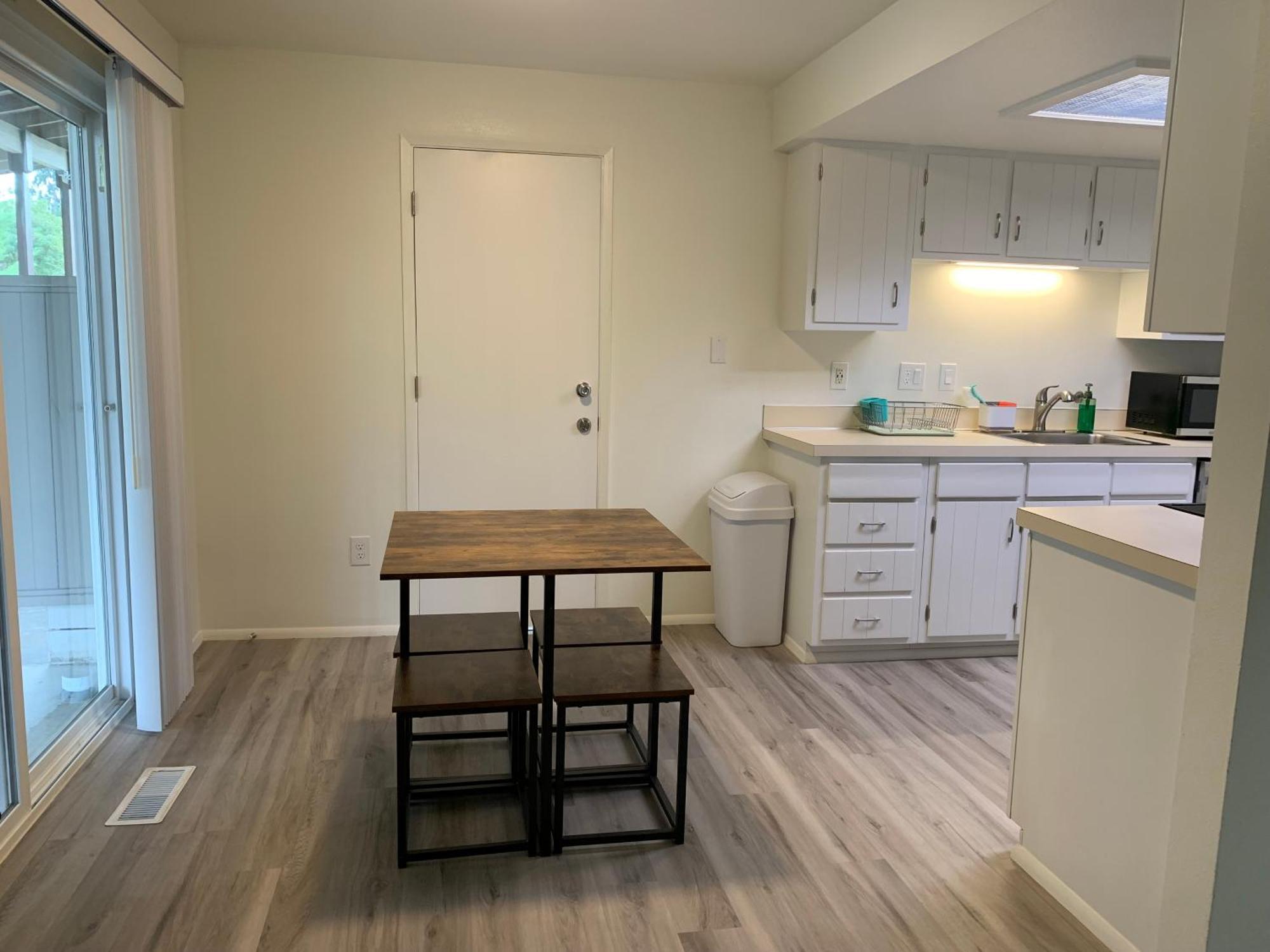 Central Bellevue Guesthouse מראה חיצוני תמונה