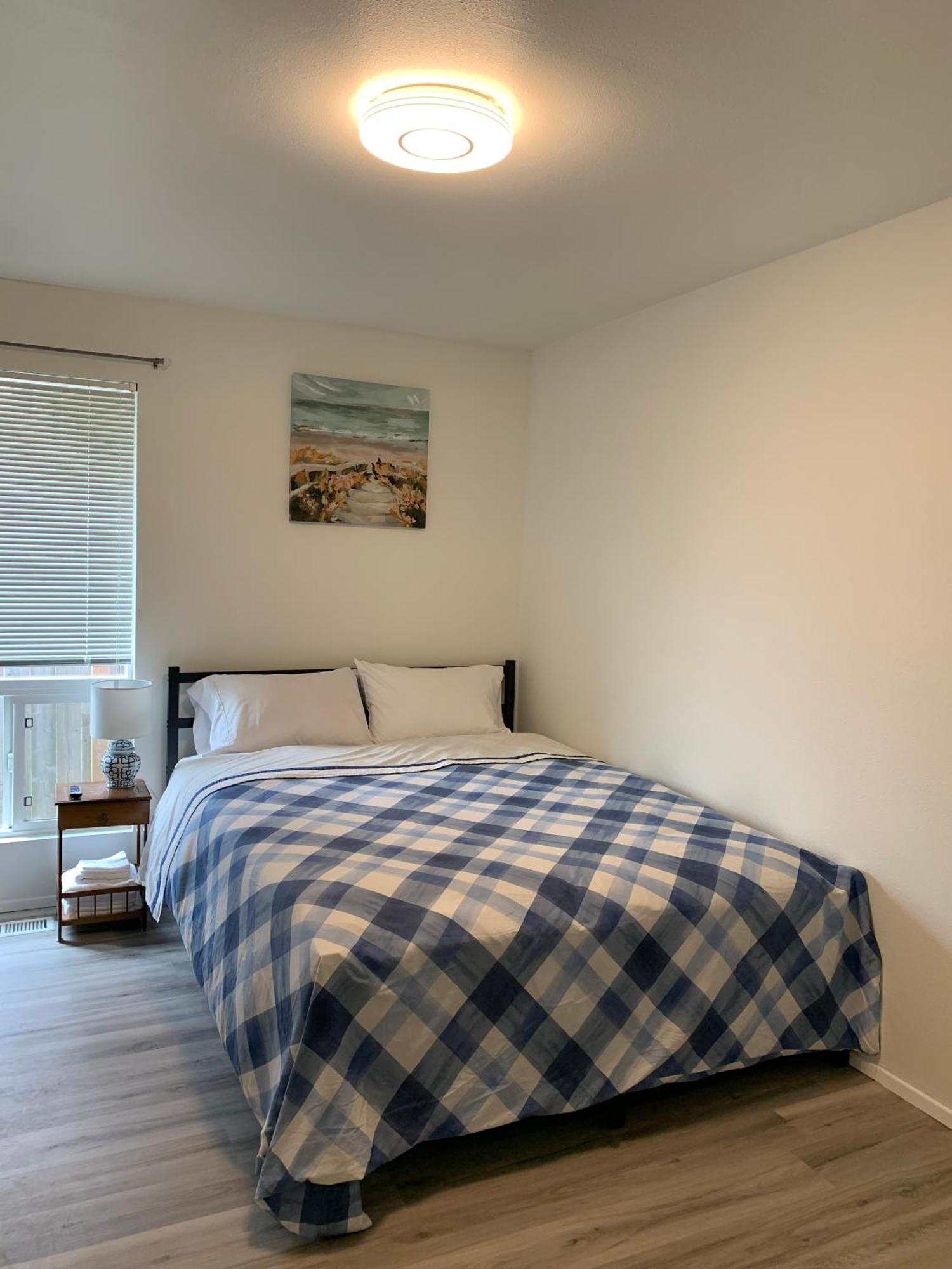 Central Bellevue Guesthouse מראה חיצוני תמונה